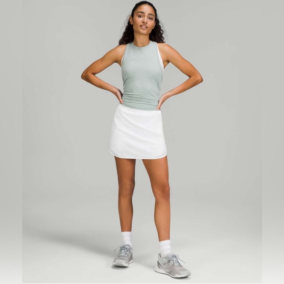 lululemon athletica Dresses & Skirts - Lululemon Hotty Hot High-Rise Skirt in White Pickleball Tennis Golf Skort Size 8